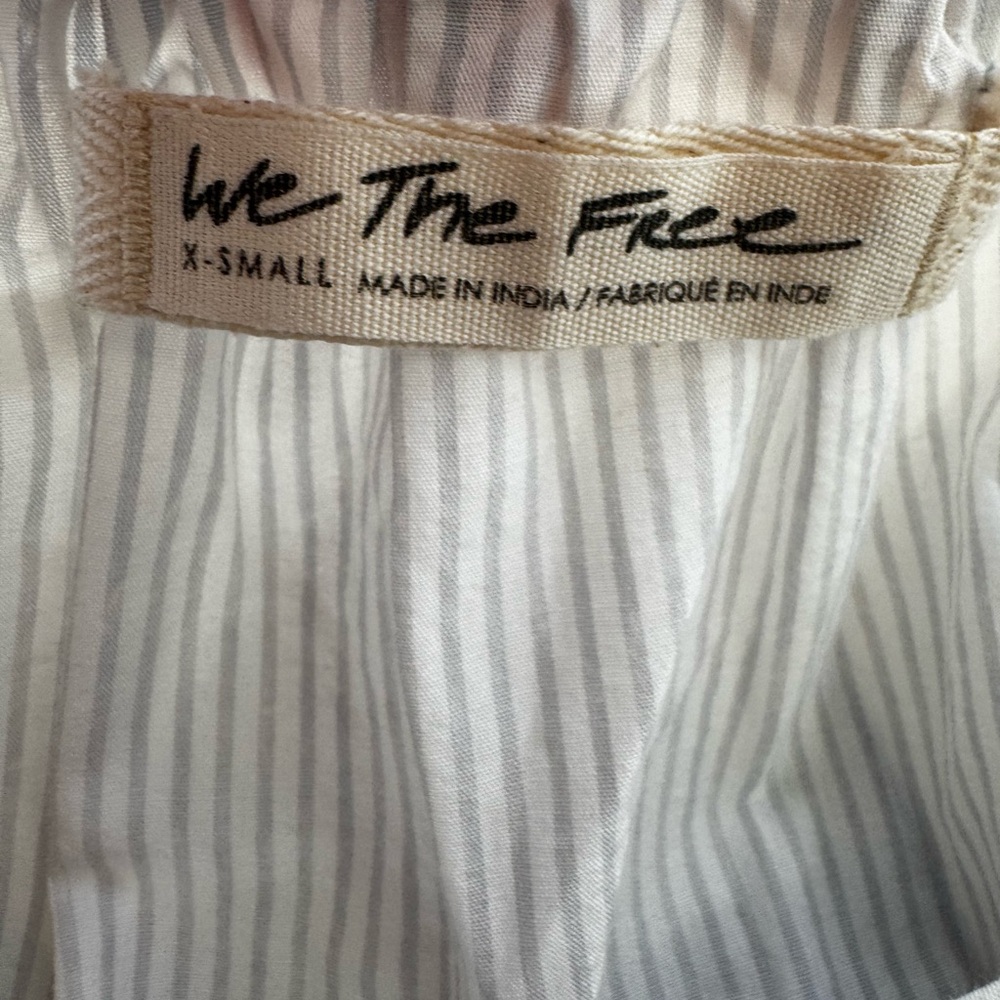 We The Free Light Blue & White Button-Down Shirt - Picture 9 of 10